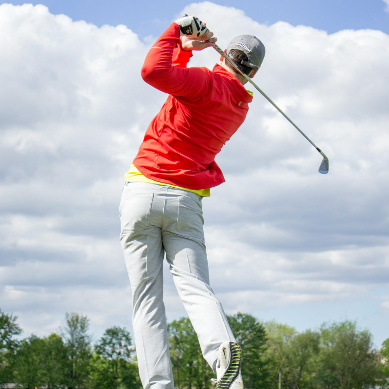 Complete Guide to Ordering Custom Golf Apparel in Bulk
